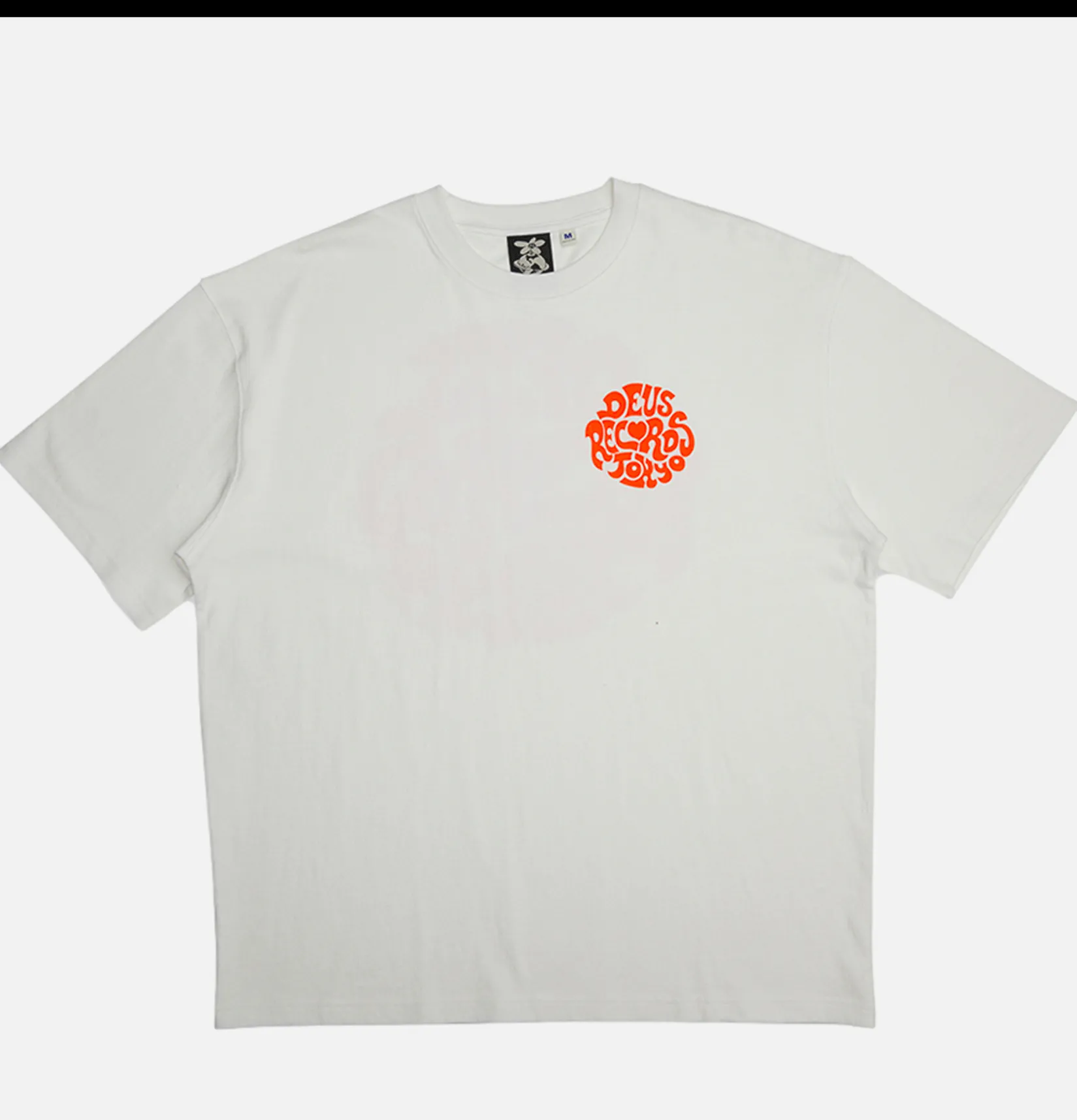 DEUS T-shirts<Paradigm Tee Vintage White