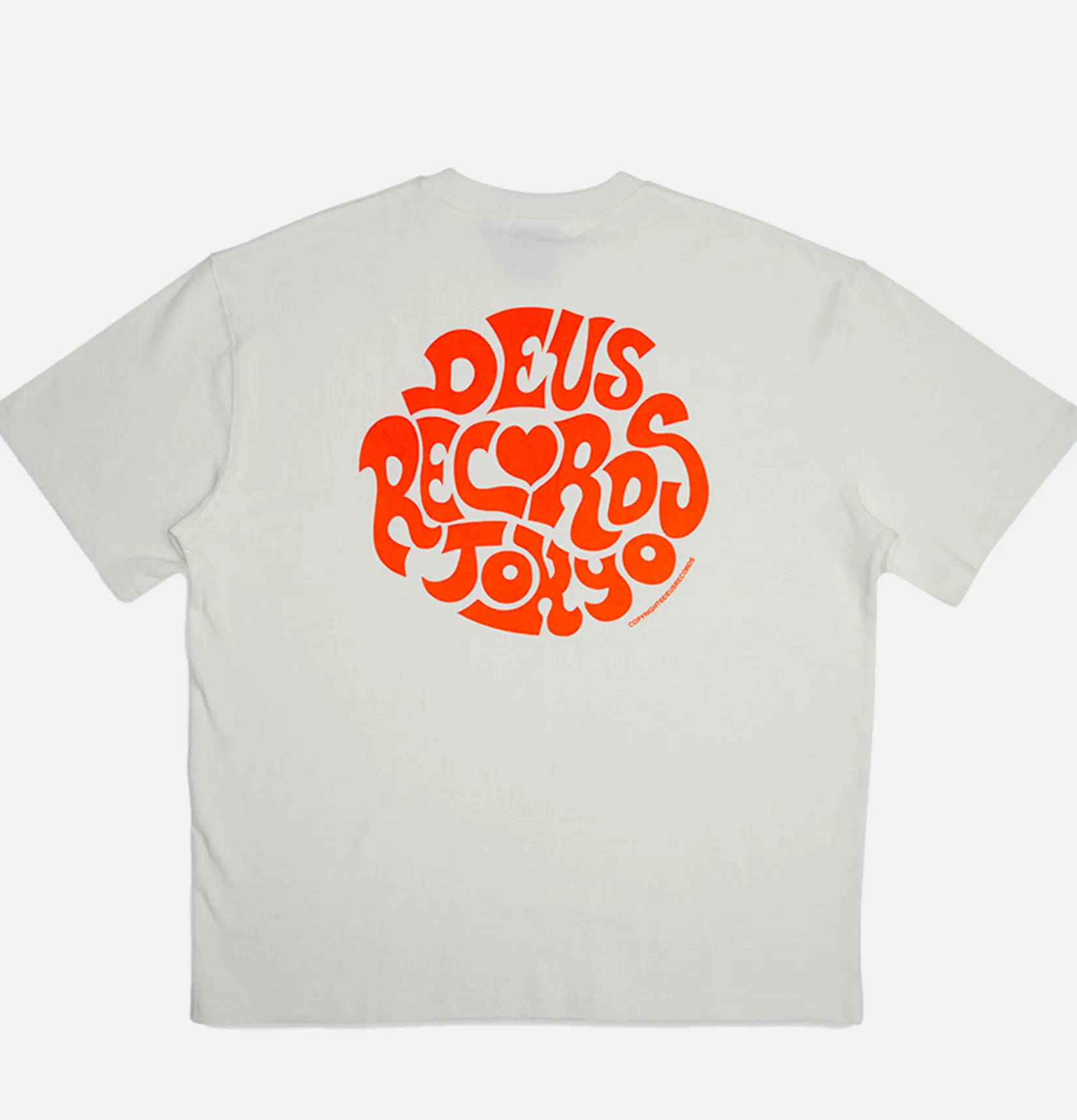 DEUS T-shirts<Paradigm Tee Vintage White